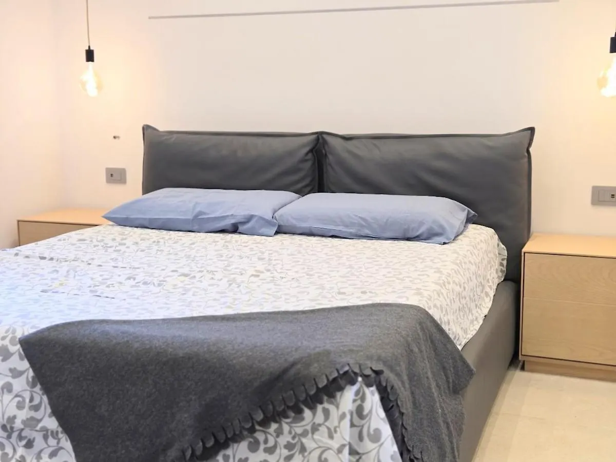 Villa Lumos Mondello Beach Palermo