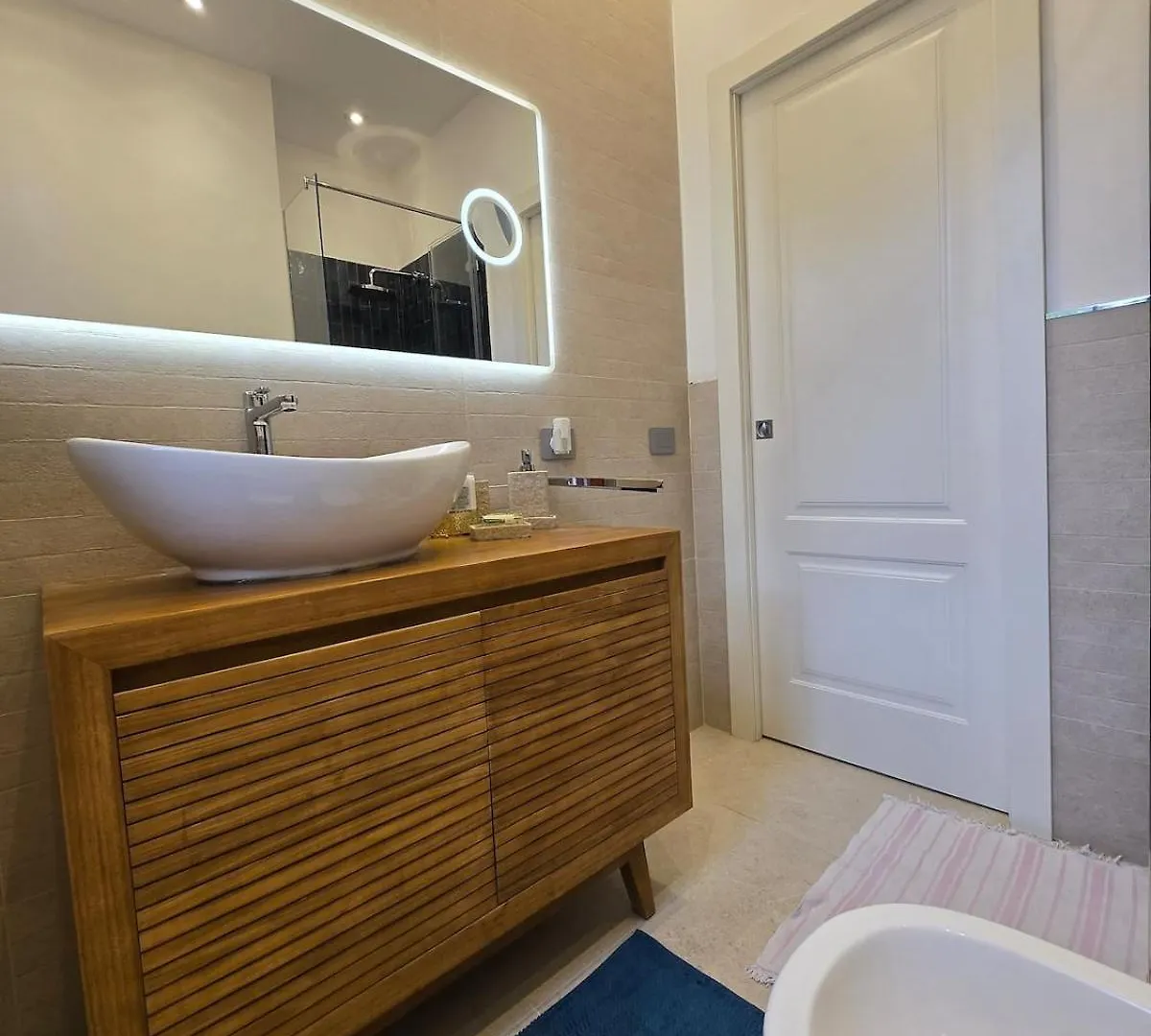 Villa Lumos Mondello Beach Palermo