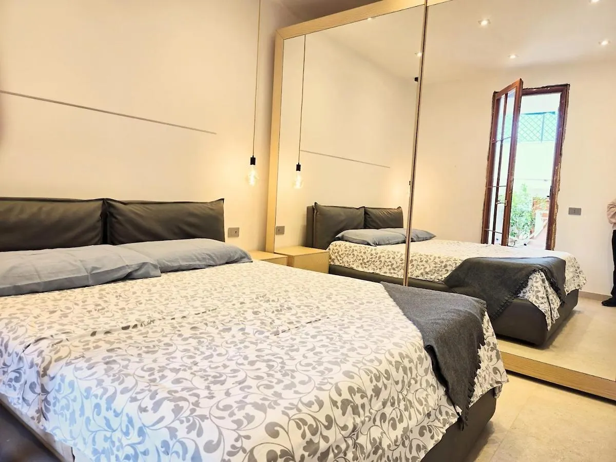 Villa Lumos Mondello Beach Palermo