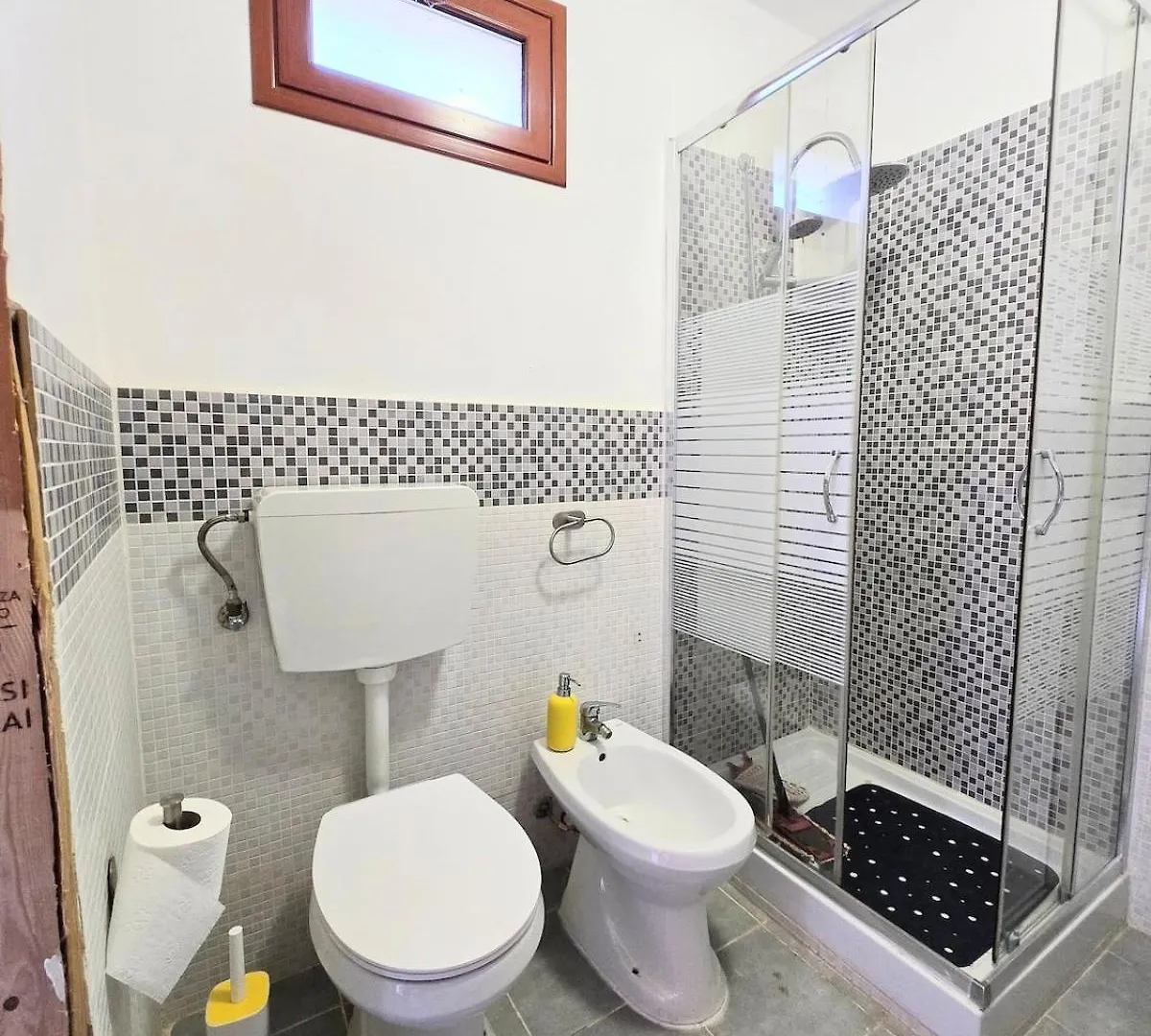 Villa Lumos Mondello Beach Palermo 0*,