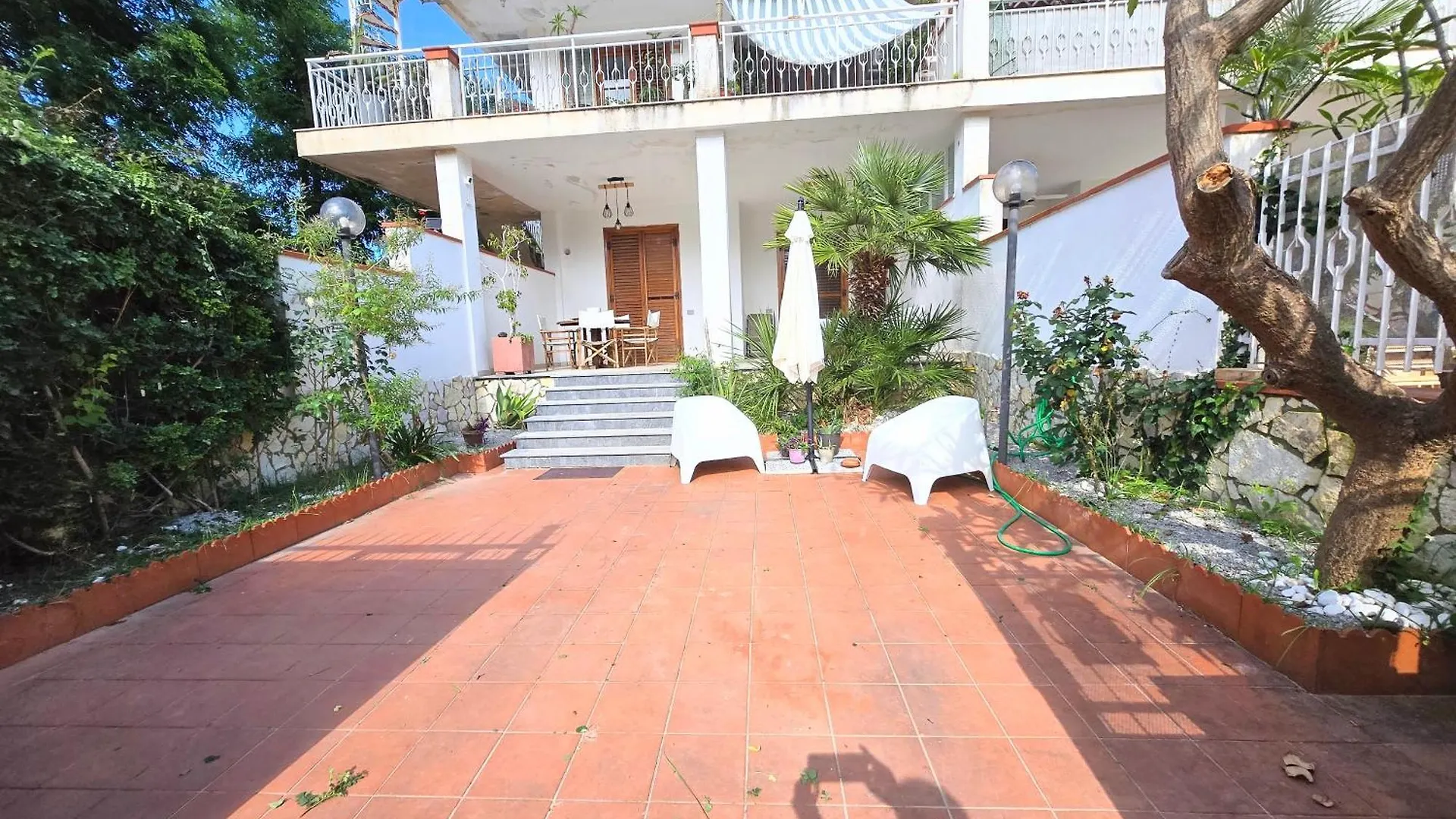 Villa Lumos Mondello Beach Palermo Italien