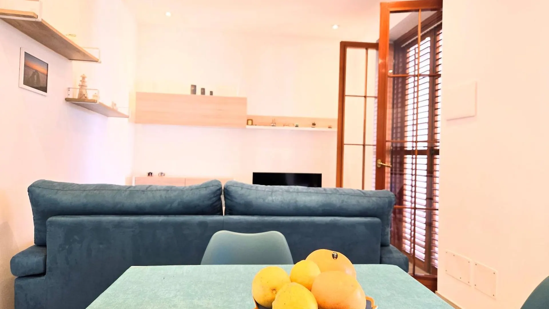 Villa Lumos Mondello Beach Palermo