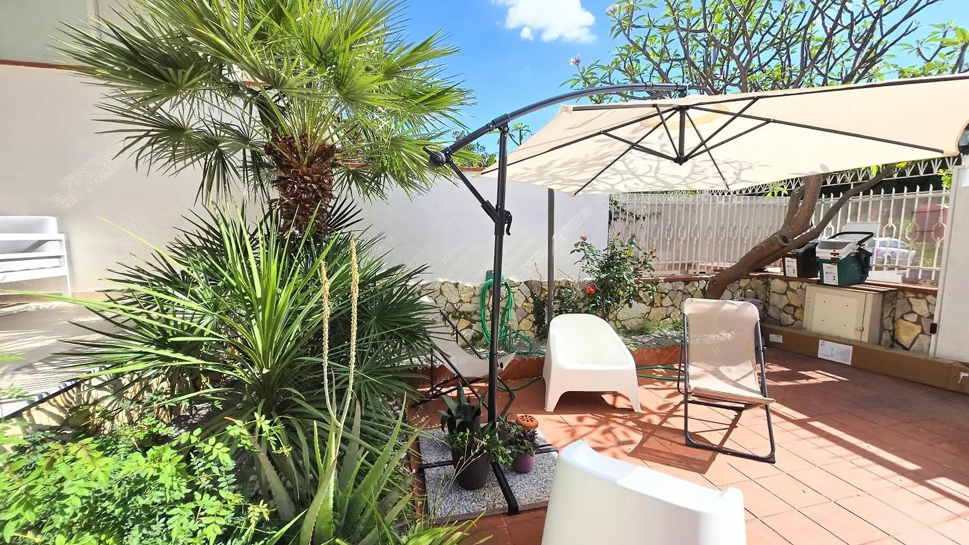 פלרמו Villa Lumos Mondello Beach 0*,  איטליה